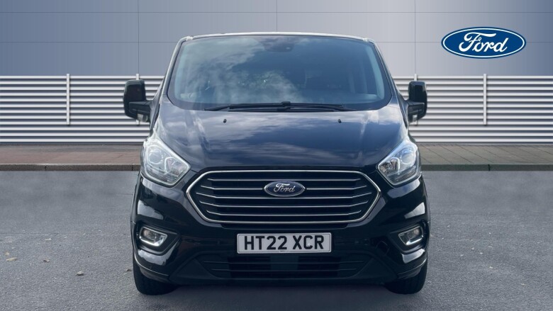 Ford Tourneo Custom Transit Custom Tourneo L2 Diesel Fwd 2.0 EcoBlue 150ps Low Roof 8 Seater Titanium